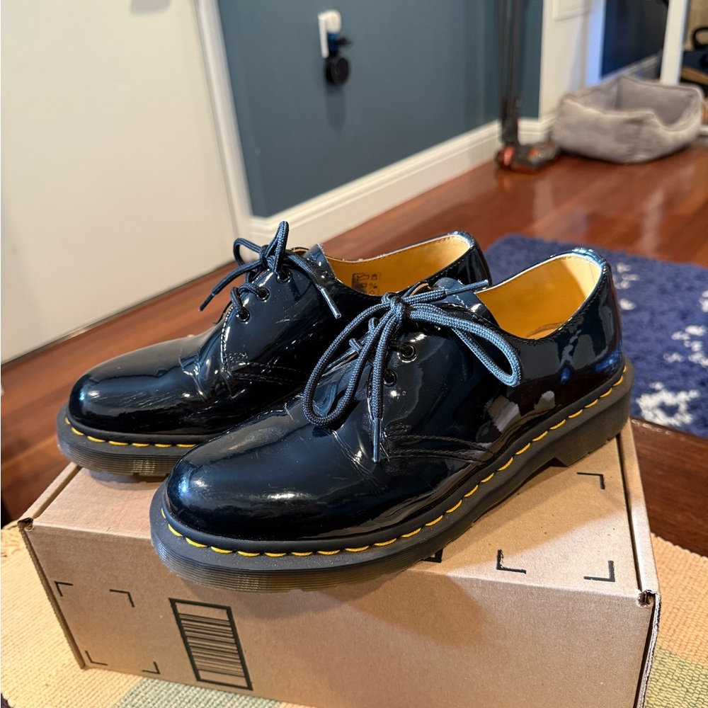Women’s Dr. Martens 1461 Patent Leather Oxford Shoes